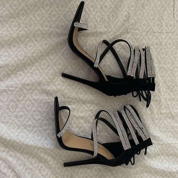 Shoedazzle Diamond & Black Heels - Picture 2 of 4
